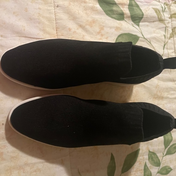 Steven by Steve Madden Bell Slip-On Wedge Sneakers Size 6 - Picture 3 of 4